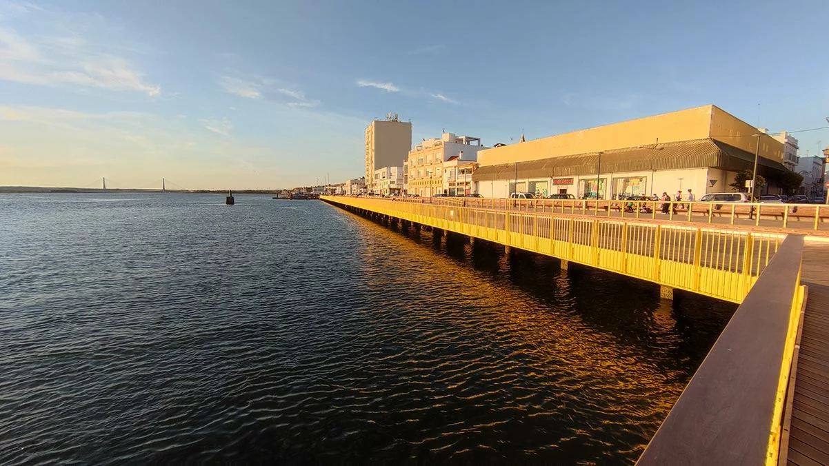 Ayamonte estrena un nuevo paseo con vistas increíbles al Río Guadiana