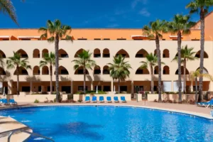 apartamentos playa marina en isla canela